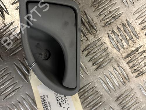 Used Front right interior door handle Front right interior door handle RENAULT TWINGO I (C06_) 1.2 16V (C06C, C06D, C06K) (75 hp) 34395516 34395516
