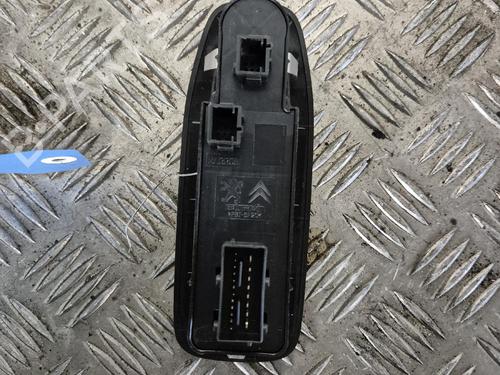 Used Left front window switch Left front window switch PEUGEOT 2008 I (CU_) 1.5 BlueHDI 120 (120 hp) 39077327 39077327