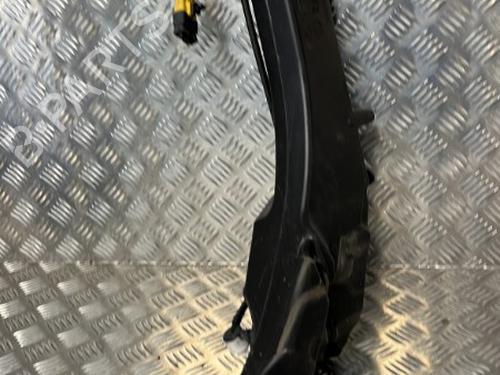 Used Windscreen washer tank PEUGEOT 308 II (LB_, LP_, LW_, LH_, L3_) 1.6 BlueHDi 120 (120 hp) 20344608