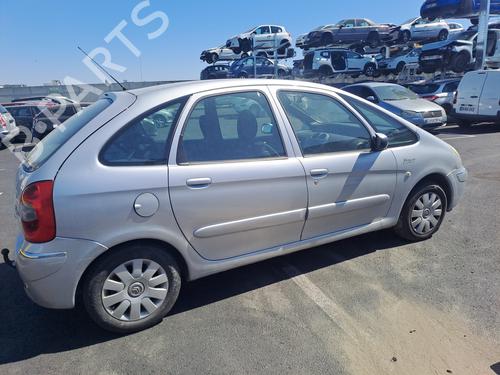 Left mirror CITROËN XSARA PICASSO (N68) 1.6 HDi | BP27483514C26 
