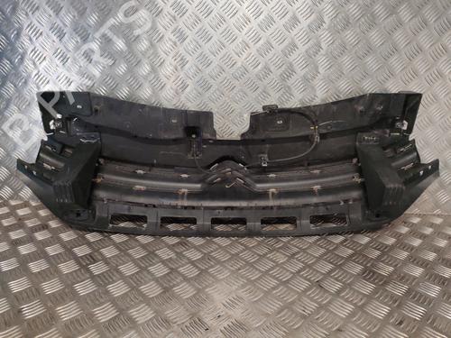 Grill Grill CITROËN C3 III (SX) 1.2 PureTech 82 (83 hp) 29424562 29424562
