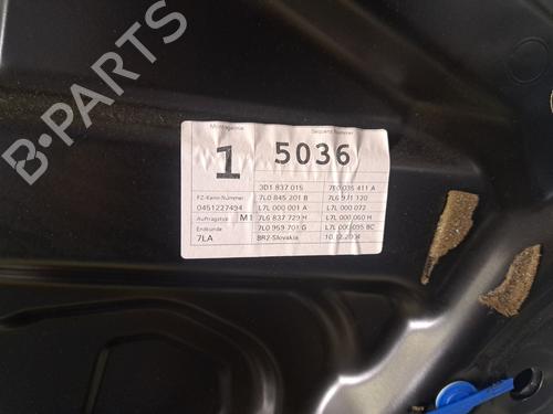 Dør venstre foran VW TOUAREG (7LA, 7L6, 7L7) 2.5 R5 TDI | BP26221279C2 
