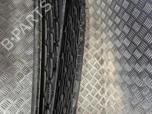 Used Grille Grille 38922373 38922373