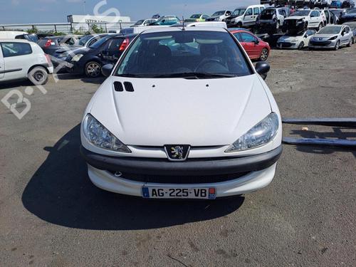 Front bumper PEUGEOT 206 Hatchback (2A/C) 1.4 HDi eco 70 | BP22095688C7 