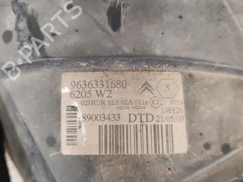 Right headlight CITROËN SAXO (S0, S1) 1.5 D | BP29281647C29 