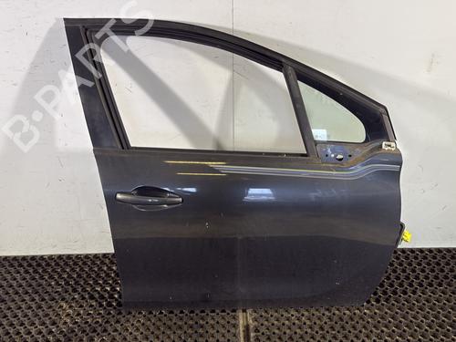 Used Right front door Right front door PEUGEOT 208 I (CA_, CC_) 1.6 HDi / BlueHDi 75 (75 hp) 32093445 32093445