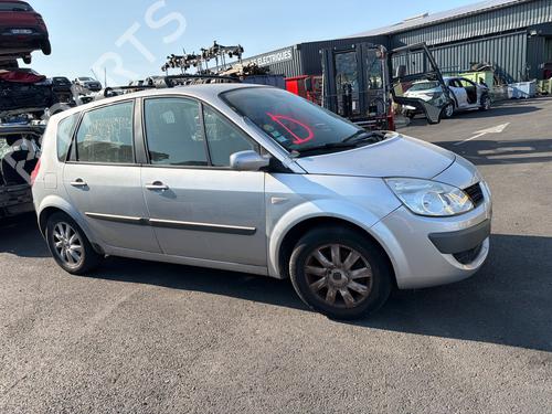 Used Parts RENAULT SCÉNIC II (JM0/1_)    4787085