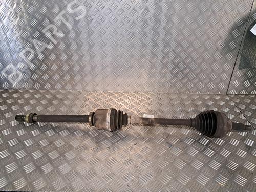 Used Right front driveshaft OPEL VIVARO A Van (X83) 2.0 CDTI (F7) (114 hp) 28680670