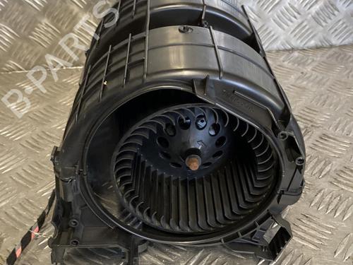 Heater blower motor RENAULT SCÉNIC III (JZ0/1_) 1.6 dCi (JZ00, JZ12) | BP22095491M62 