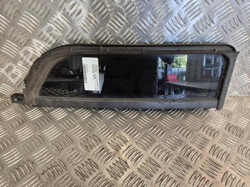 vidro-porta-tras-direita-peugeot-rifter-2018-37187749 main image