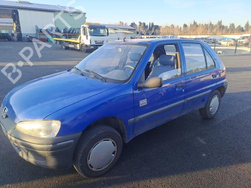 Right headlight PEUGEOT 106 II (1A_, 1C_) 1.1 i | BP22955113C29 
