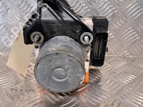 ABS pump TESLA MODEL 3 (5YJ3) EV AWD | BP24055000M43 - Image 2