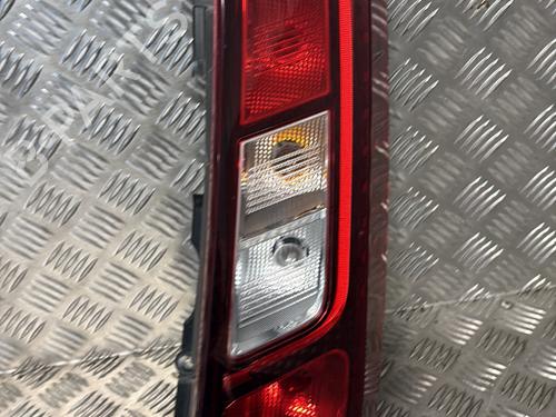 Farolim direito RENAULT EXPRESS Box Body/MPV 1.5 Blue dCi 95 (F6AB) (95 hp) 30870695