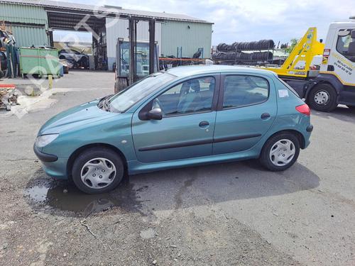 Support PEUGEOT 206 Hatchback (2A/C) 1.1 i | BP22095422C155 