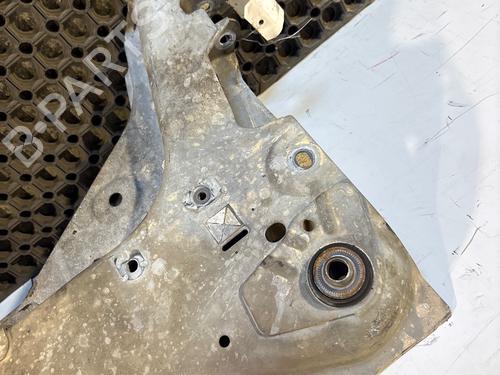 Used Subframe Subframe 36941474 36941474