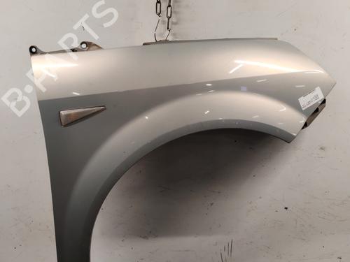 Used Right front fenders RENAULT SCÉNIC II (JM0/1_) 1.9 dCi (JM0G, JM12, JM1G, JM2C) (120 hp) 21775779