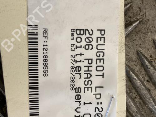 Used Fuse box Fuse box PEUGEOT 206 CC (2D) 1.6 16V (2DNFUF, 2DNFUR) (109 hp) 32516016 32516016