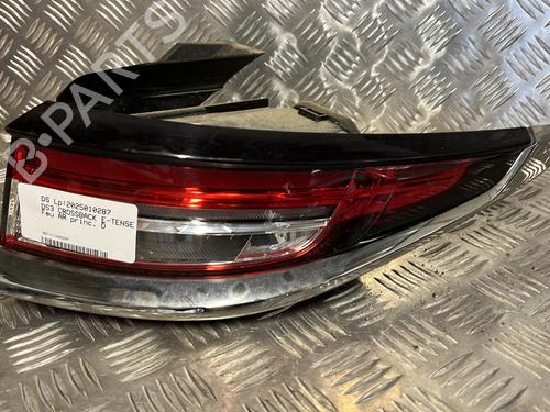 right-taillight-ds-ds-3-ds-3-crossback-ur_-uc_-uj_-2018-28334917 main image