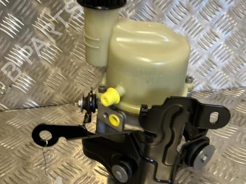 Used Steering pump Steering pump DACIA SANDERO II 1.5 dCi 75 / Blue dCi 75 (B8JW, B8M4, B8AH, B8M7, B8M6) (75 hp) 20345381 20345381