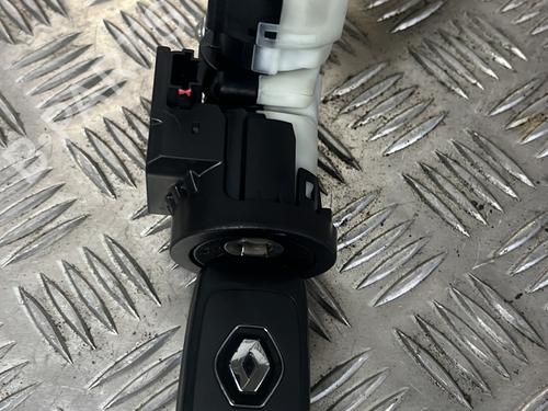 Used Ignition barrel RENAULT TRAFIC III Bus (JG_) [2014-2025]  24517525