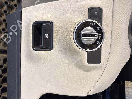Dashboard MERCEDES-BENZ A-CLASS (W176) A 200 (176.043) | BP34098125C46 - Image 9