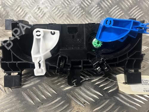 Used Climate control Climate control RENAULT TRAFIC III Bus (JG_) [2014-2026] 24735288 24735288