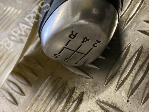 Shift knob RENAULT CLIO IV (BH_) 1.5 dCi 90 | BP33849286I34 - Image 2