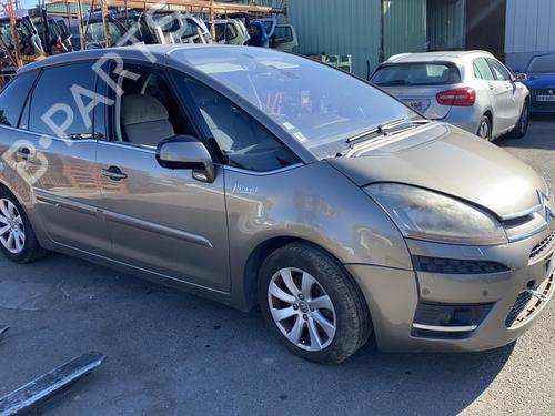Left taillight CITROËN C4 Picasso I MPV (UD_) 2.0 HDi 138 | BP20344281C34 