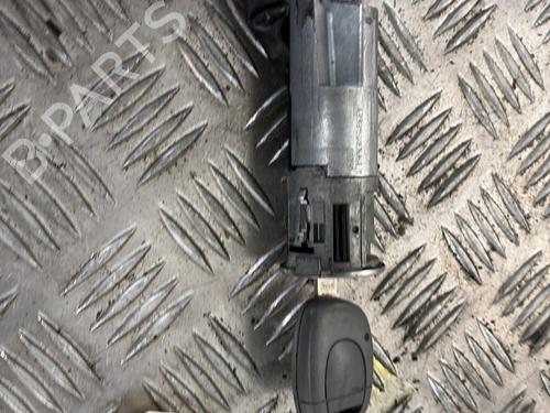 Used Ignition barrel RENAULT TWINGO I (C06_) 1.2 16V (C060) (60 hp) 30648215