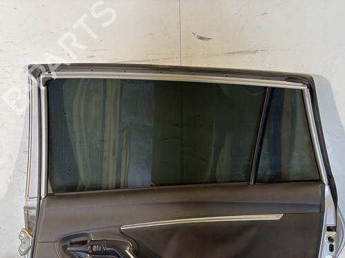 right-rear-door-toyota-verso-_r2_-2009-2010-2011-2012-2013-2014-2015-2016-2017-2018-33235109 main image