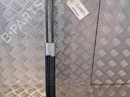 Used Tailgate lift support AUDI A1 Sportback (8XA, 8XF) 1.6 TDI (90 hp) 27483510