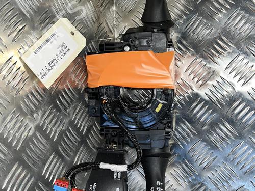 Used Steering column stalk RENAULT KOLEOS II (HC_) 1.7 BLUE dCi 150 (HCA7) (150 hp) 22096106