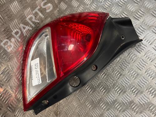left-taillight-renault-clio-iii-br01-cr01-2005-2006-2007-2008-2009-2010-2011-2012-2013-2014-37240615 main image