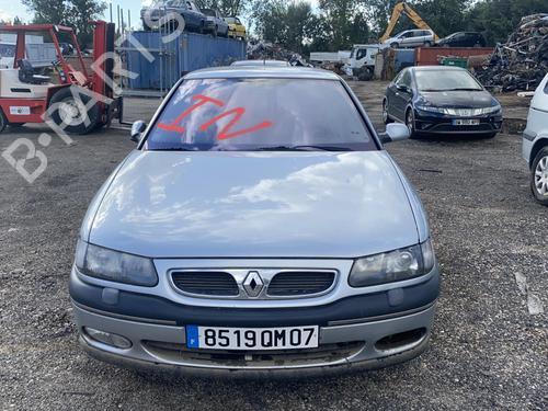 Front bumper RENAULT SAFRANE II (B54_) 2.5 20V (B54F) | BP20347232C7 