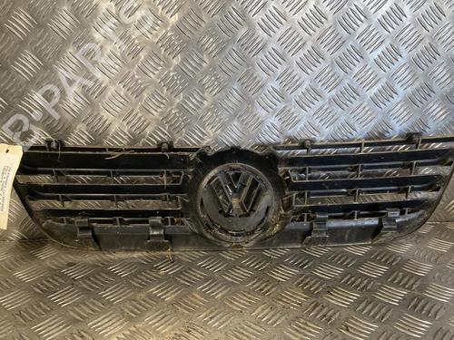 Used Grille VW POLO (9N_, 9A_) 1.9 TDI (101 hp) 22095555