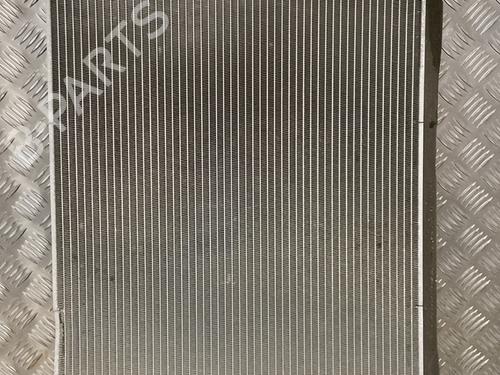 Used Water radiator Water radiator 37735146 37735146