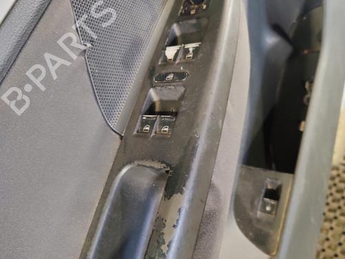 Left front door VW GOLF V (1K1) 2.0 TDI | BP28193863C2 