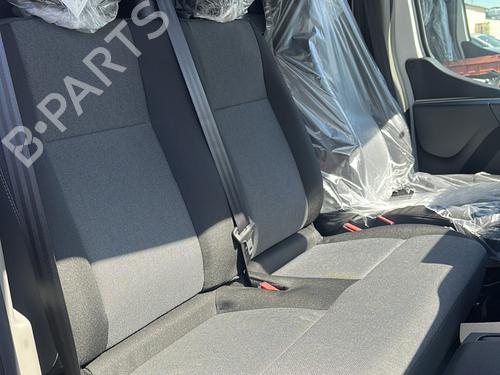 Used Right front seat Right front seat RENAULT MASTER III Van (FV) Z.E. (FV1Z) (77 hp) 29040039 29040039