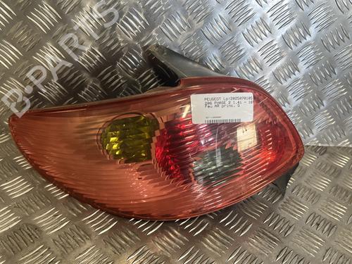 Used Left taillight PEUGEOT 206 Hatchback (2A/C) 1.4 16V (88 hp) 28110036