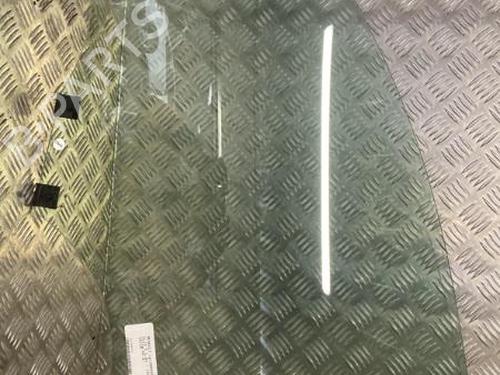 Dør rude ventre foran RENAULT CLIO V (B7_) 1.0 SCe 65 (B7MG) (67 hp) 31117373