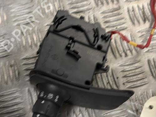 Used Switch RENAULT CLIO III (BR0/1, CR0/1) 1.5 dCi (C/BR0G, C/BR1G) (68 hp) 30385304