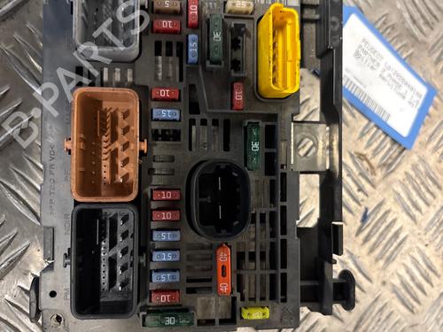 Fuse box PEUGEOT PARTNER MPV (5_, G_) | BP37661872E1 - Image 2