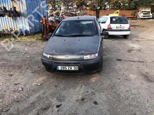 Left headlight FIAT PUNTO (188_) 1.9 JTD 80 (188.237, .257, .337, .357) | BP22093620C28 