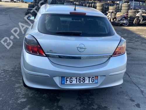 Right taillight OPEL ASTRA H GTC (A04) 1.3 CDTI (L08) | BP20347979C35 