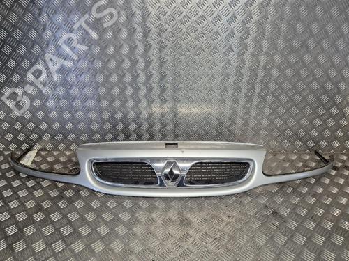 Used Grille Grille 36876743 36876743