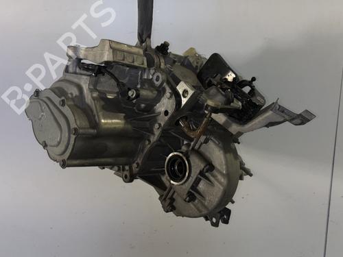 Gearbox CITROËN C3 III (SX) 1.2 THP 110 (SXHNPS, SXHNZT, SXHNZ6) | BP26523108M3 