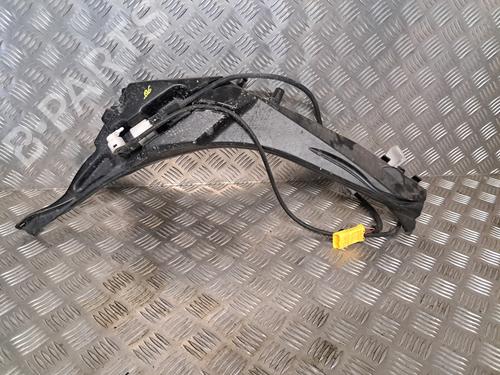 Windscreen washer tank PEUGEOT 308 II (LB_, LP_, LW_, LH_, L3_) 1.2 THP 110 | BP26390684C113
