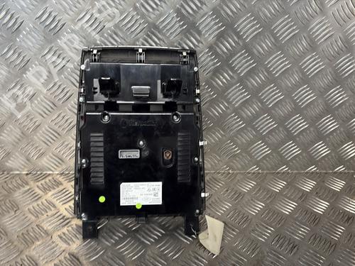 Used Radio Radio RENAULT ESPACE V (JR_) 2.0 Blue dCi 160 (JRAM) (160 hp) 26900862 26900862