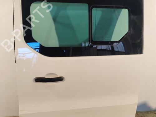 Used Left slide door RENAULT TRAFIC III Bus (JG_) [2014-2025]  25587734