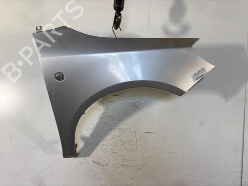 Used Right front fenders Right front fenders 38237882 38237882